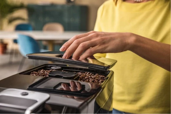 Кофемашина Delonghi Dinamica ECAM 350.50.B 1450Вт черный