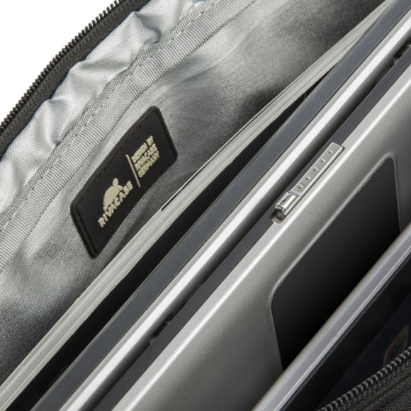 Сумка для ноутбука 16" Riva 8530 черный полиэстер (8530 BLACK) Сумка для ноутбука 16" Riva 8530 черный полиэстер (8530 BLACK)