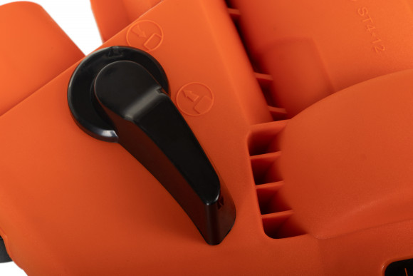 Воздуходувка-пылесос Patriot BV2000E 2000Вт пит.:от сети черный/оранжевый Воздуходувка-пылесос Patriot BV2000E 2000Вт пит.:от сети черный/оранжевый