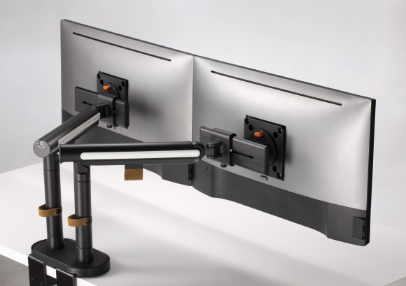 Кронштейн для мониторов Ultramounts UM727B черный 17"-32" макс.9кг крепление к столешнице поворот и наклон