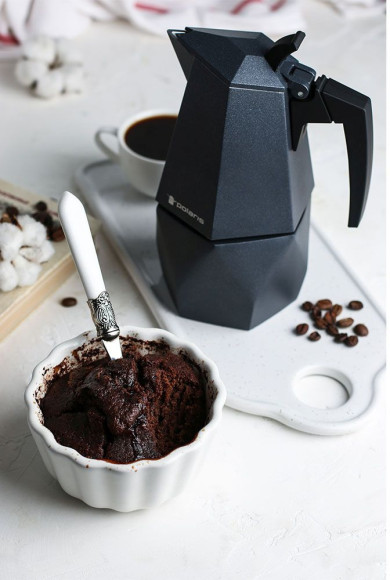 Кофеварка Polaris Kontur-4C алюминий серый (015182) Кофеварка Polaris Kontur-4C алюминий серый (015182)