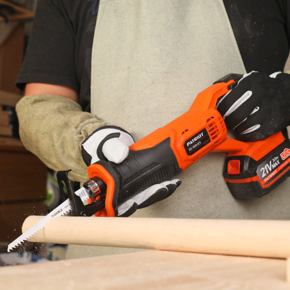 Сабельная пила Patriot RS 188UES аккум. 3000ход/мин (110301880)