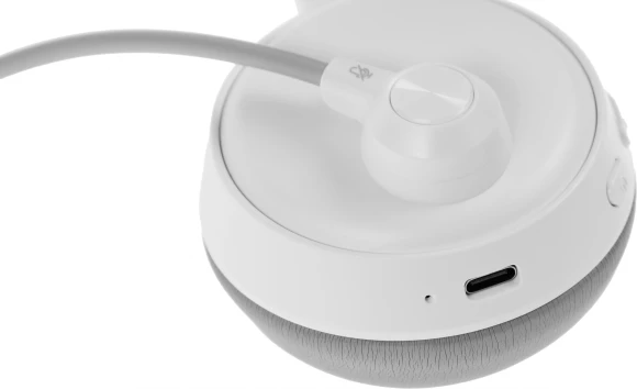 Наушники с микрофоном A4Tech BH230 белый/серый мониторные BT оголовье (BH230 WHITE)