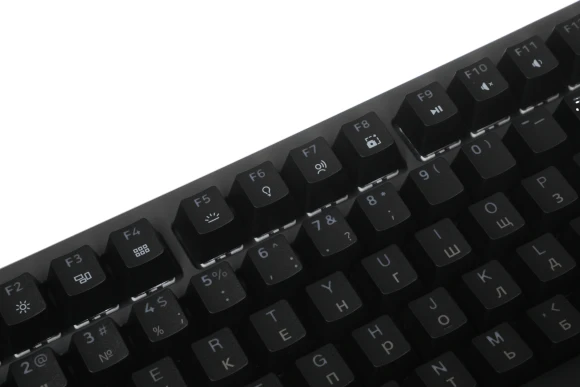 Клавиатура Logitech K848 механическая черный USB (920-013904)