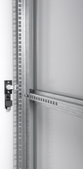 Шкаф серверный ЦМО (ШТК-Э-24.6.10-13АА) напольный 24U 600x1000мм пер.дв.стекл металл 2 бок.пан. направл.под закл.гайки 540кг серый 915мм 66кг 180град. 1187мм IP20 сталь Шкаф серверный ЦМО (ШТК-Э-24.6.10-13АА) напольный 24U 600x1000мм пер.дв.стекл металл 2 бок.пан. направл.под закл.гайки 540кг серый 915мм 66кг 180град. 1187мм IP20 сталь