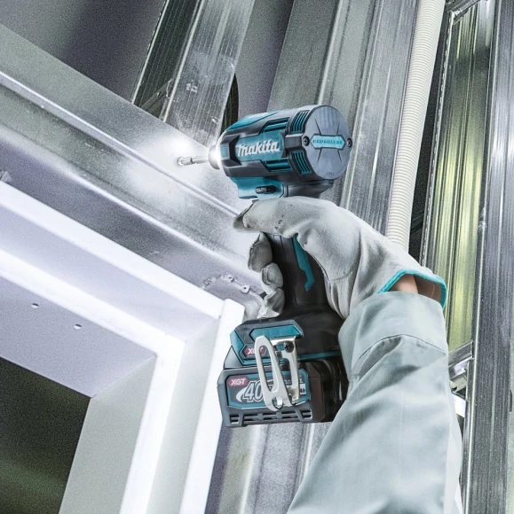 Шуруповерт Makita TD001GZ аккум. патрон:шестигр.1/4" Шуруповерт Makita TD001GZ аккум. патрон:шестигр.1/4"