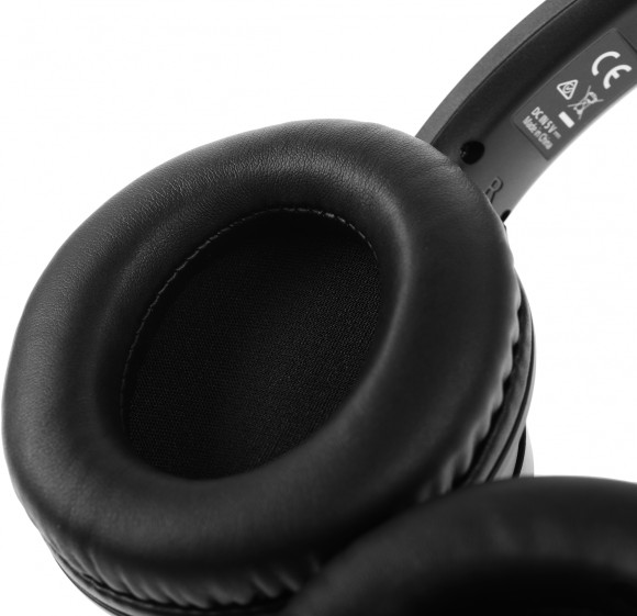 Гарнитура накладные Panasonic RB-HF520BE-K черный беспроводные bluetooth оголовье Гарнитура накладные Panasonic RB-HF520BE-K черный беспроводные bluetooth оголовье