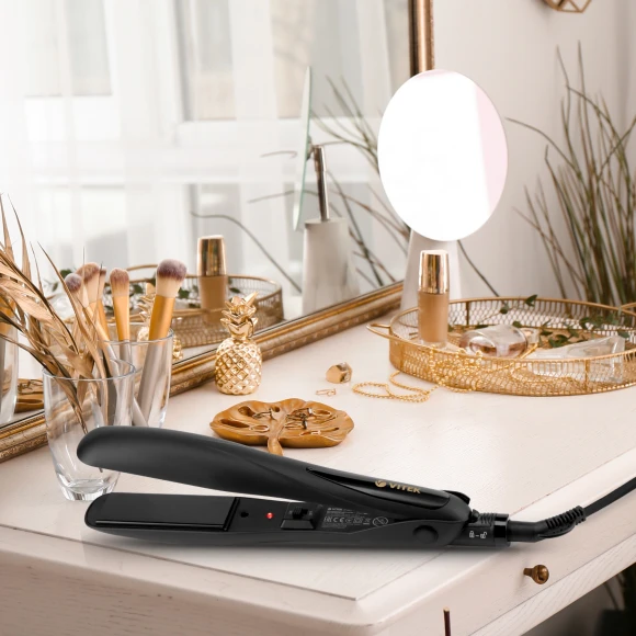 Выпрямитель Vitek VT-8402 35Вт черный макс.темп.:210С покрытие:керамико-турмалиновое