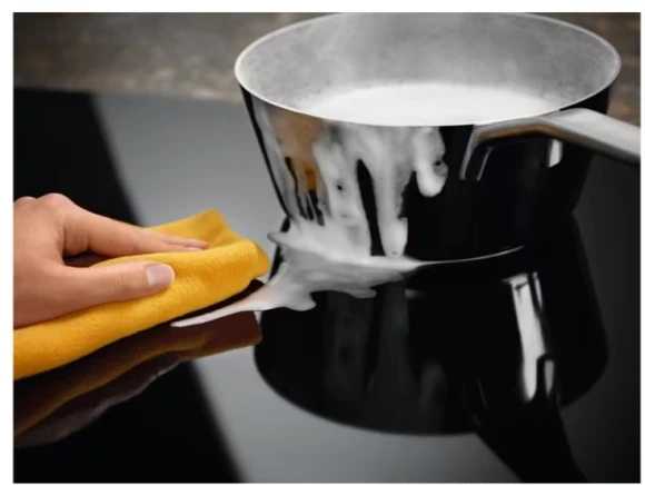 Индукционная варочная поверхность Electrolux EIV85453 черный Индукционная варочная поверхность Electrolux EIV85453 черный