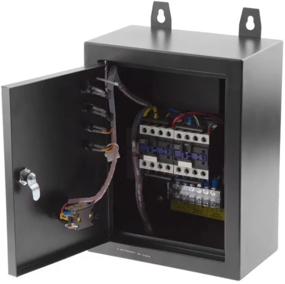 Блок автоматического запуска Hammer ATS GN8000ATS (699902) Блок автоматического запуска Hammer ATS GN8000ATS (699902)