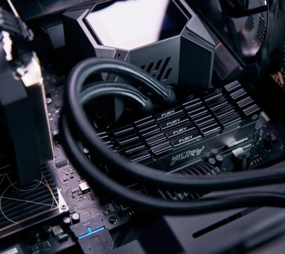 Память DDR4 2x8GB 4800MHz Kingston KF448C19RB2K2/16 Fury Renegade Black RTL Gaming PC4-38400 CL19 DIMM 288-pin 1.5В kit single rank с радиатором Ret