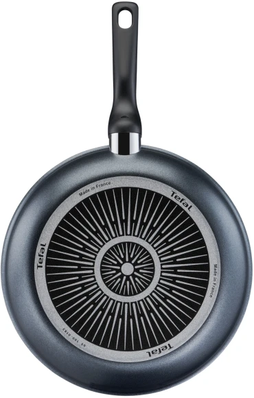 Сковорода Tefal Force 4218922 круглая 22см покрытие: Titanium ручка несъемная (с крышкой) черный (9100048320)