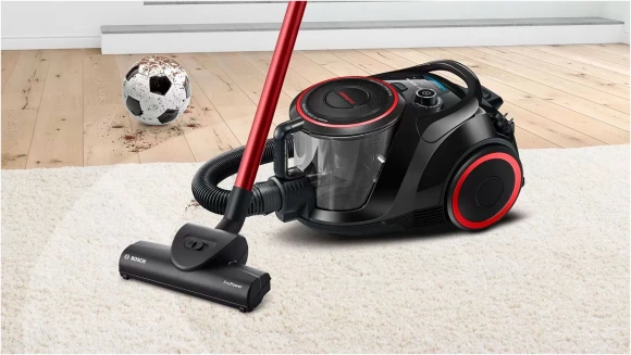 Пылесос Bosch BGS41POW1 700Вт черный/красный Пылесос Bosch BGS41POW1 700Вт черный/красный