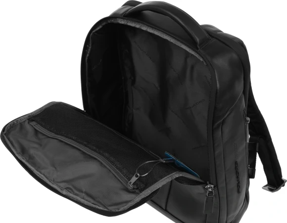 Рюкзак мужской Piquadro Urban CA4818UB00/N черный кожа Рюкзак мужской Piquadro Urban CA4818UB00/N черный кожа