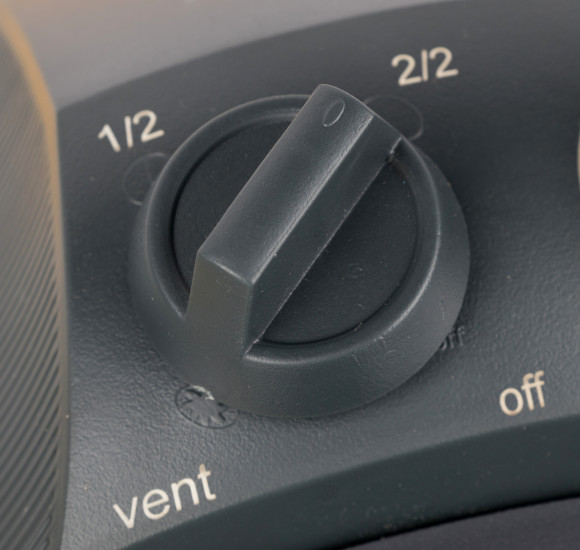 Тепловая пушка электрическая Ballu BHP-P-6 желтый/черный