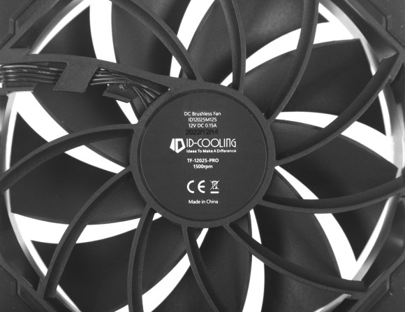Устройство охлаждения(кулер) ID-Cooling SE-224-XTS Soc-AM5/AM4/1200/1700/1851 черный 4-pin 16-29dB Al+Cu 220W 650gr Ret Устройство охлаждения(кулер) ID-Cooling SE-224-XTS Soc-AM5/AM4/1200/1700/1851 черный 4-pin 16-29dB Al+Cu 220W 650gr Ret
