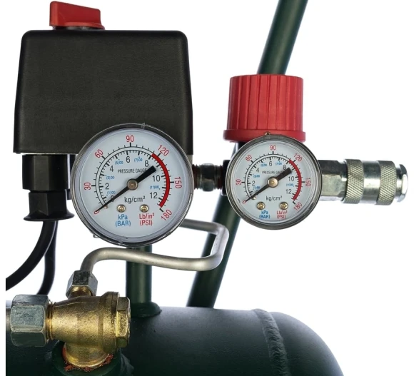 Компрессор поршневой Metabo Basic 250-24 W масляный 200л/мин 24л 1500Вт зеленый