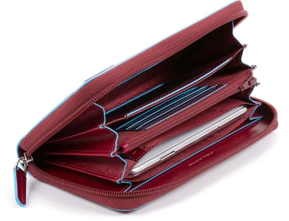Кошелек женский Piquadro Blue Square PD1515B2R/R красный натур.кожа Кошелек женский Piquadro Blue Square PD1515B2R/R красный натур.кожа