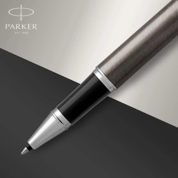 Ручка роллер Parker IM Core T321 (1931664) Dark Espresso CT F черн. черн. подар.кор. Ручка роллер Parker IM Core T321 (1931664) Dark Espresso CT F черн. черн. подар.кор.