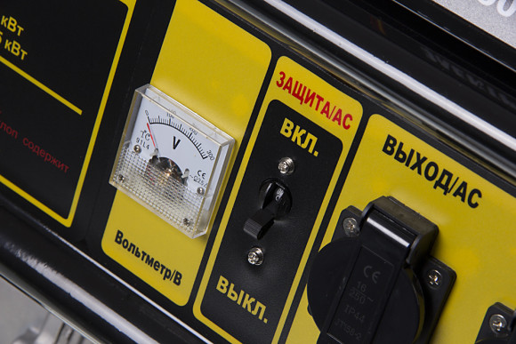 Генератор Huter DY5000L 4.5кВт Генератор Huter DY5000L 4.5кВт