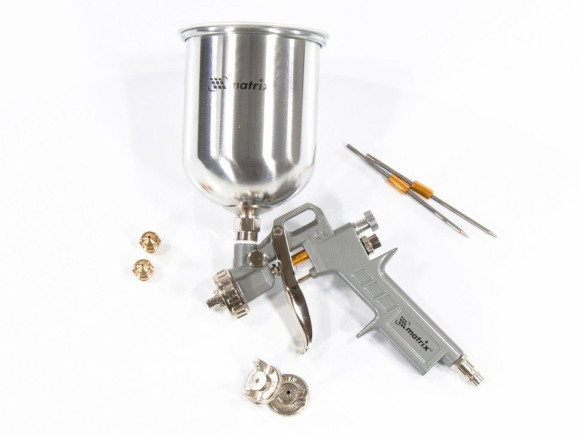 Краскораспылитель Matrix 57315 230л/мин соп.:1.8мм бак:1л серебристый