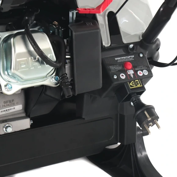 Снегоуборщик бензин. Интерскол СМБ-46/3Э 2.2кВт 3л.с.