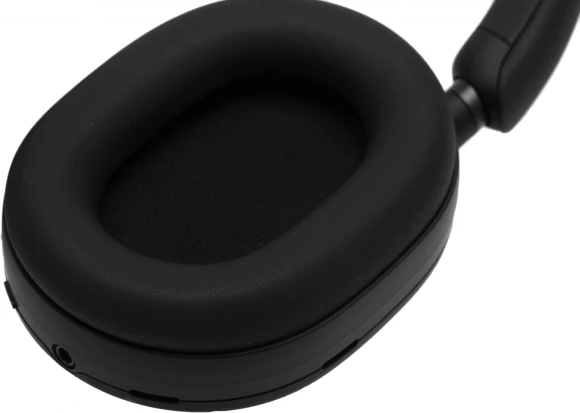 Гарнитура мониторные Sony WH-1000XM5 1.2м черный беспроводные bluetooth оголовье (WH-1000XM5/B) Гарнитура мониторные Sony WH-1000XM5 1.2м черный беспроводные bluetooth оголовье (WH-1000XM5/B)