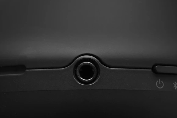 Гарнитура мониторные Sony WH-1000XM5 1.2м черный беспроводные bluetooth оголовье (WH-1000XM5/B) Гарнитура мониторные Sony WH-1000XM5 1.2м черный беспроводные bluetooth оголовье (WH-1000XM5/B)
