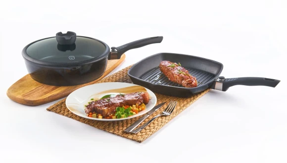 Сотейник Rondell Escurion RDA-871 4.0л. d=28см (с крышкой) черный