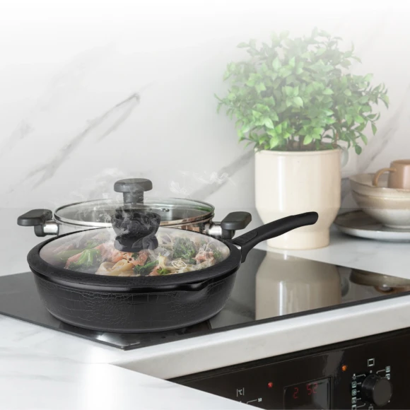 Сотейник Rondell Escurion RDA-871 4.0л. d=28см (с крышкой) черный