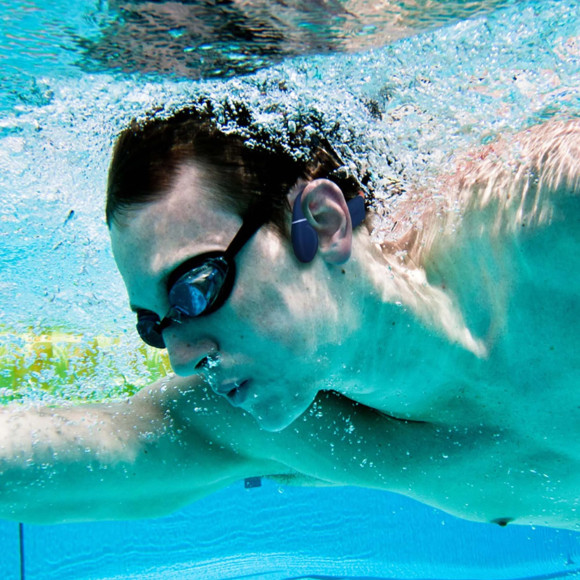 Гарнитура накладные Creative Outlier Free Pro Plus черный/синий беспроводные bluetooth крепление за ухом (51EF1081AA001) Гарнитура накладные Creative Outlier Free Pro Plus черный/синий беспроводные bluetooth крепление за ухом (51EF1081AA001)