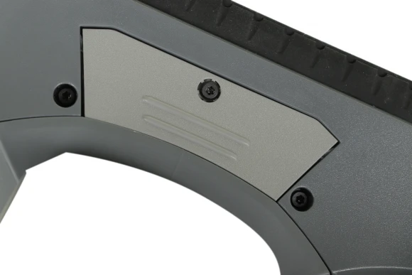 Мойщик окон Karcher Professional WVP 10 шир.скреб.:280мм пит.:от аккум. серый/желтый Мойщик окон Karcher Professional WVP 10 шир.скреб.:280мм пит.:от аккум. серый/желтый