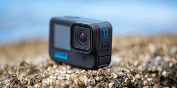 Экшн-камера GoPro HERO11 1xCMOS 27Mpix черный Экшн-камера GoPro HERO11 1xCMOS 27Mpix черный