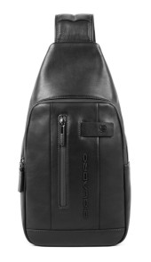 Рюкзак слинг Piquadro Urban CA4536UB00/N черный кожа Рюкзак слинг Piquadro Urban CA4536UB00/N черный кожа