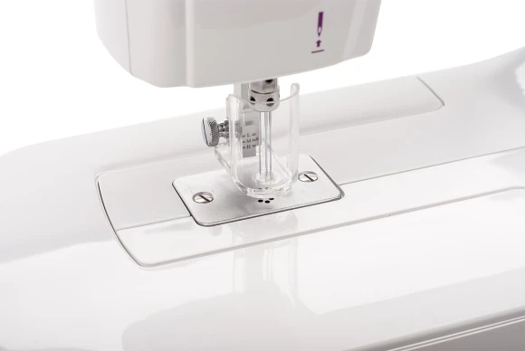 Иглопробивная машина Merrylock 015 белый