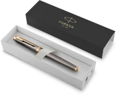 Ручка роллер Parker IM Premium Grey Core GT (2213778) F черн. черн. подар.кор. Ручка роллер Parker IM Premium Grey Core GT (2213778) F черн. черн. подар.кор.