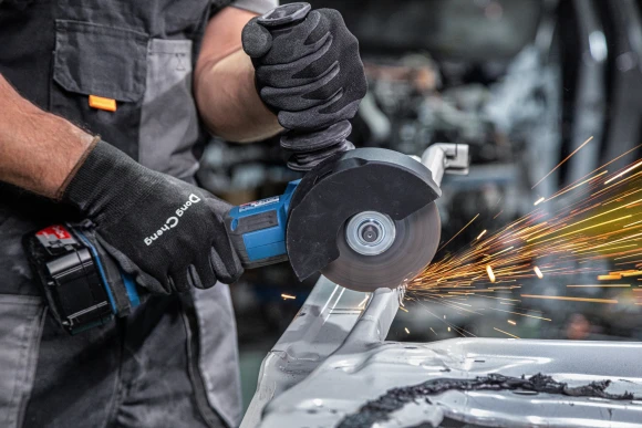 Углошлифовальная машина DongCheng DCSM03-125 8500об/мин рез.шпин.:M14 d=125мм жестк.кейс (DCSM03-125(TYPE EM))