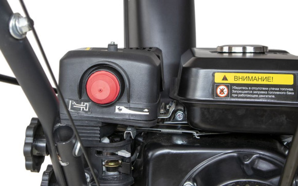 Снегоуборщик бензин. Huter SGC 4000B 7л.с. Снегоуборщик бензин. Huter SGC 4000B 7л.с.