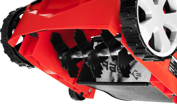 Аэратор Зубр ЗСЭ-32-1000 электр. 1000Вт 4000об/мин Аэратор Зубр ЗСЭ-32-1000 электр. 1000Вт 4000об/мин