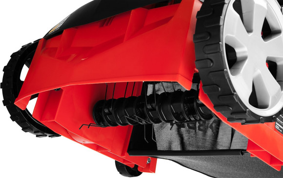 Аэратор Зубр ЗСЭ-32-1000 электр. 1000Вт 4000об/мин Аэратор Зубр ЗСЭ-32-1000 электр. 1000Вт 4000об/мин