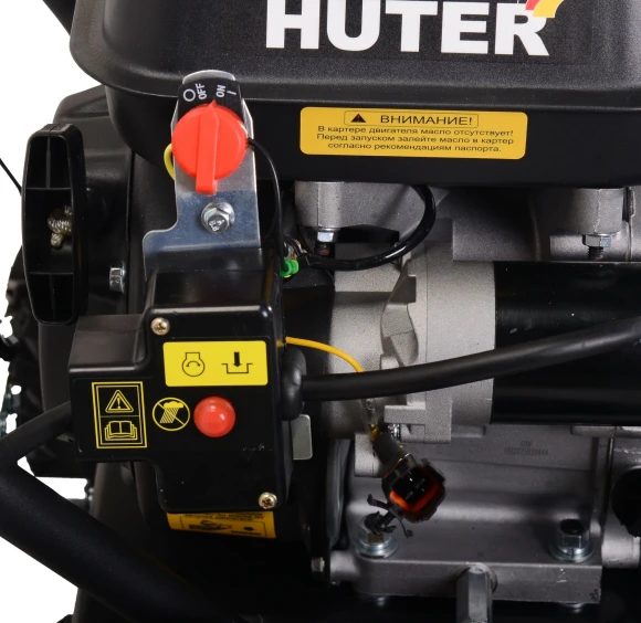 Снегоуборщик бензин. Huter SGC 4000E 6.5л.с.