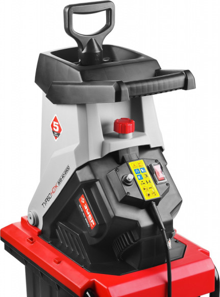 Садовый измельчитель Зубр ЗИЭ-40-2500 2500Вт 4050об/мин Садовый измельчитель Зубр ЗИЭ-40-2500 2500Вт 4050об/мин