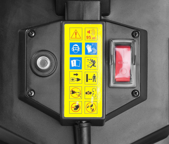 Садовый измельчитель Зубр ЗИЭ-40-2500 2500Вт 4050об/мин Садовый измельчитель Зубр ЗИЭ-40-2500 2500Вт 4050об/мин