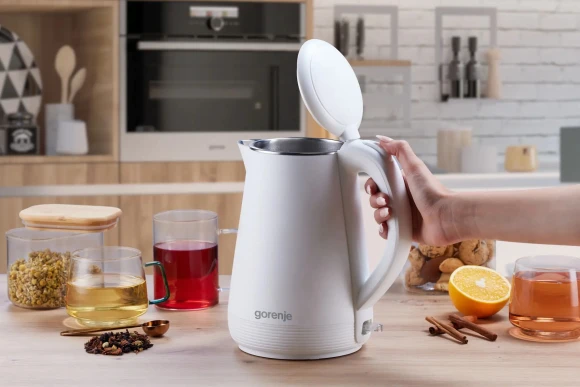 Чайник электрический Gorenje K17DWR 1.7л. 1800Вт белый корпус: пластик Чайник электрический Gorenje K17DWR 1.7л. 1800Вт белый корпус: пластик