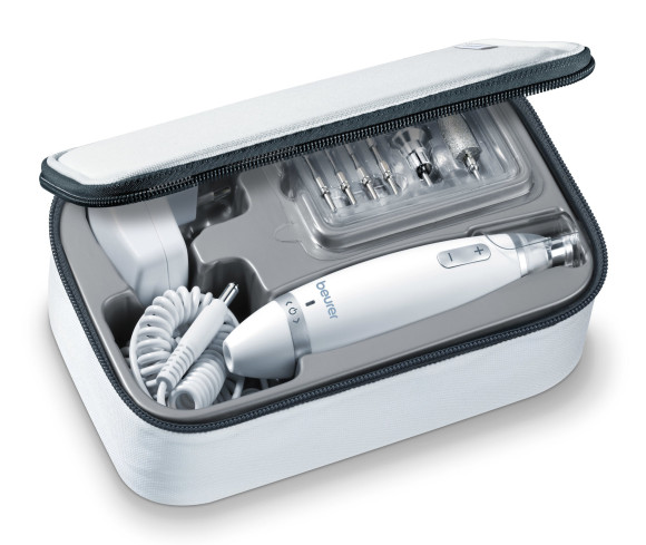 Маникюрно-педикюрный набор Beurer MP62 насадок в компл.:10шт белый Маникюрно-педикюрный набор Beurer MP62 насадок в компл.:10шт белый