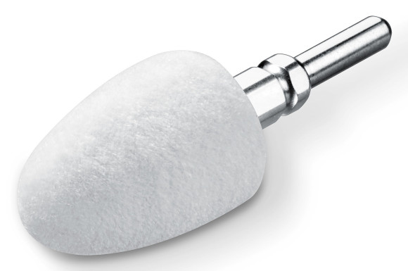 Маникюрно-педикюрный набор Beurer MP62 насадок в компл.:10шт белый Маникюрно-педикюрный набор Beurer MP62 насадок в компл.:10шт белый