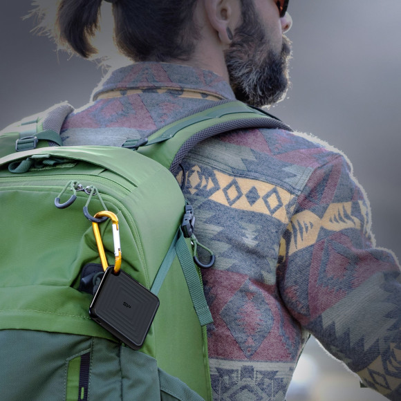 Накопитель SSD Silicon Power USB-C 2TB SP020TBPSDPC60CK PC60 1.8" черный Накопитель SSD Silicon Power USB-C 2TB SP020TBPSDPC60CK PC60 1.8" черный