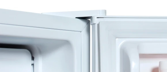 Холодильник Hyundai CO1003 1-нокамерн. белый Холодильник Hyundai CO1003 1-нокамерн. белый