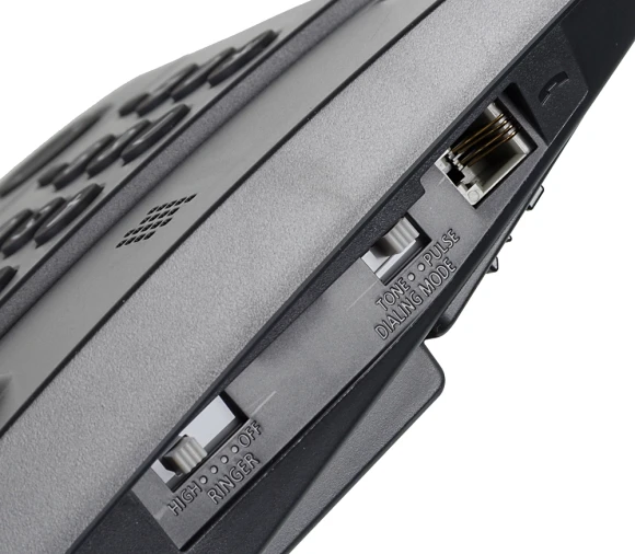 Телефон проводной Panasonic KX-TS2352RUB черный