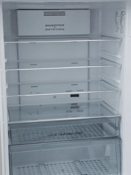 Холодильник Hitachi R-V660PUC7-1 BEG 2-хкамерн. бежевый глянц. инвертер